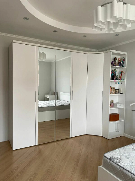 Шкафная группа со шкафом Wing-Line