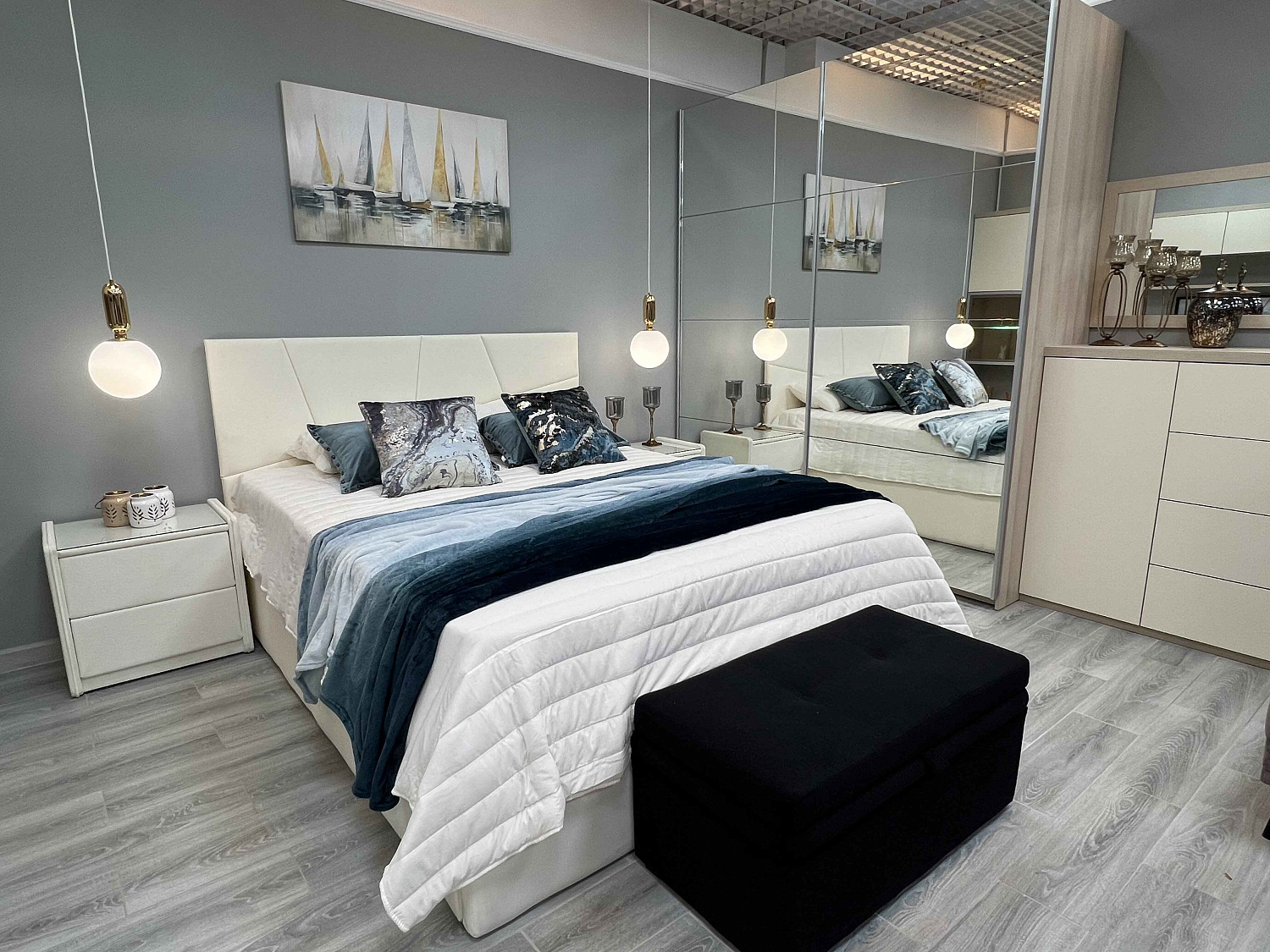 Новый салон в Санкт-Петербурге